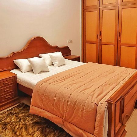 House Of 2 Tress Penthouse Villa Bangalore Bagian luar foto