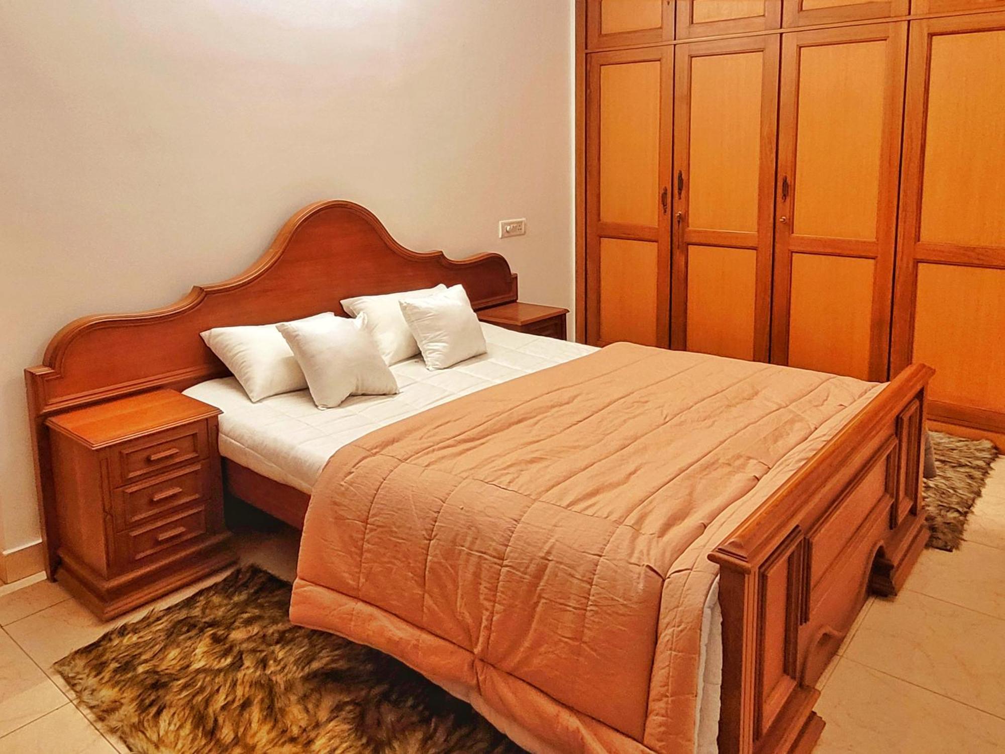 House Of 2 Tress Penthouse Villa Bangalore Bagian luar foto