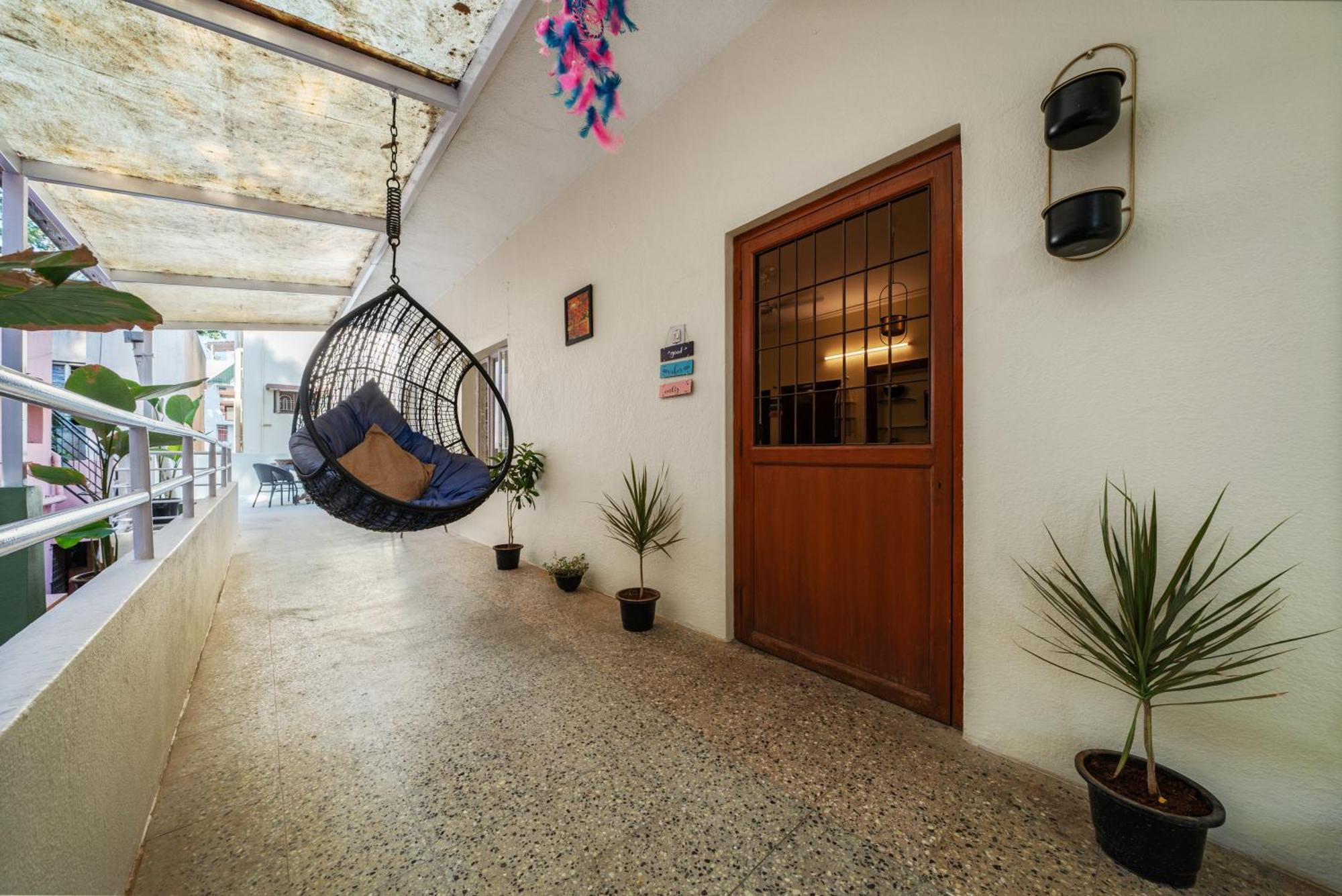 House Of 2 Tress Penthouse Villa Bangalore Bagian luar foto