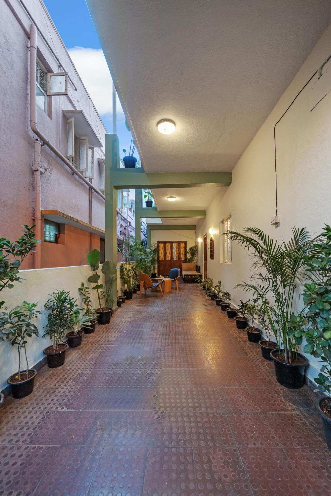 House Of 2 Tress Penthouse Villa Bangalore Bagian luar foto